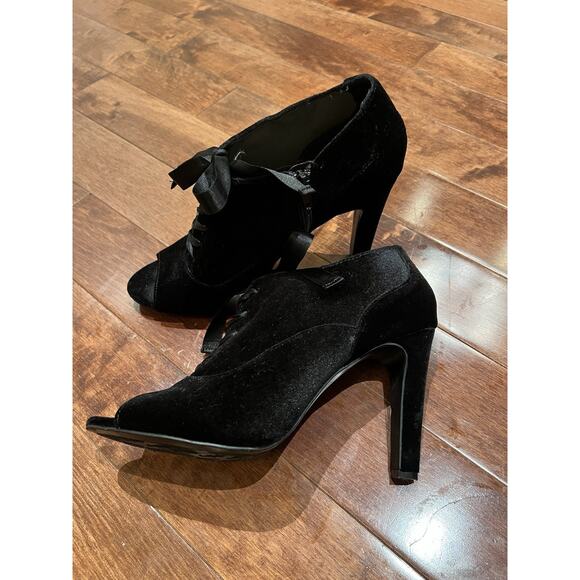 Kelly and Katie Black Open Toed Velvet Heeled Ankle Boot Sz 10 Bow tie Stiletto - Picture 8 of 16